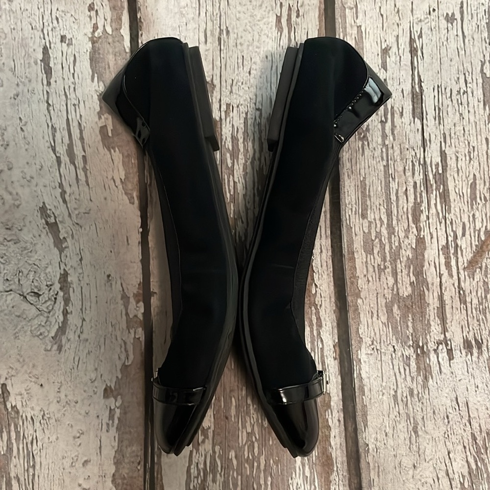 VIONIC Neva Flats - Sz 10 - Picture 6 of 8